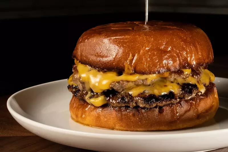 Image: ViceVersa makes one of the best burgers in Miami