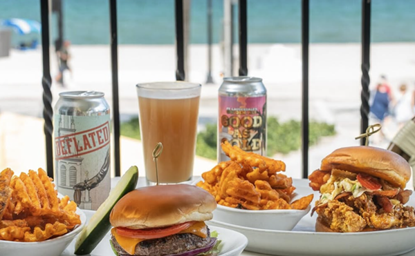 Image: 13 Must-Try Fort Lauderdale Beach Restaurants