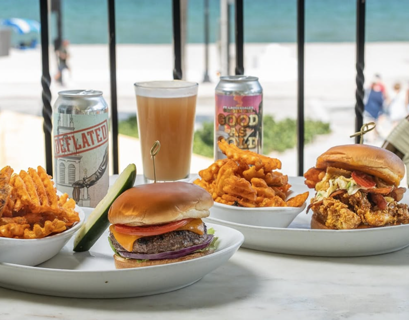 Image: Casablanca Café is one of the best restaurants on Fort Lauderdale Beach