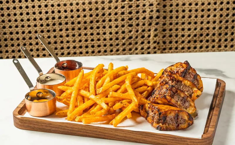 Image: 8 Best Restaurants in Aventura