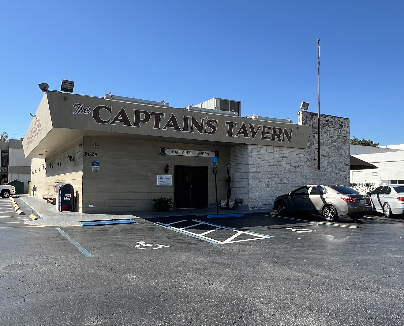 From its impeccably fresh seafood to its vast wine list, the Captain's Tavern, a family-run stalwart, is that scarcest of Miami restaurant sights: an institution.