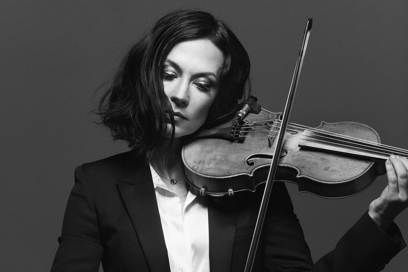 Amanda Shires will open for the Head and the Heart at the Miami Beach Bandshell on Friday, October 20.
