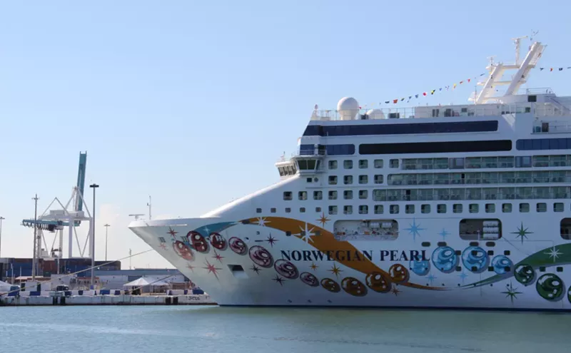 Image: "Bare-adise!": Miami's Big Nude Cruise Sets Sail Again in 2026
