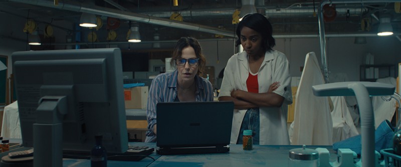 Mary-Louise Parker (left) and Ayo Edebiri in Omni Loop. Directed by Bernardo Britto, the film premieres at Coral Gables Art Cinema on Friday, September 20.