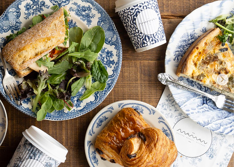 Image: Food on blue plates