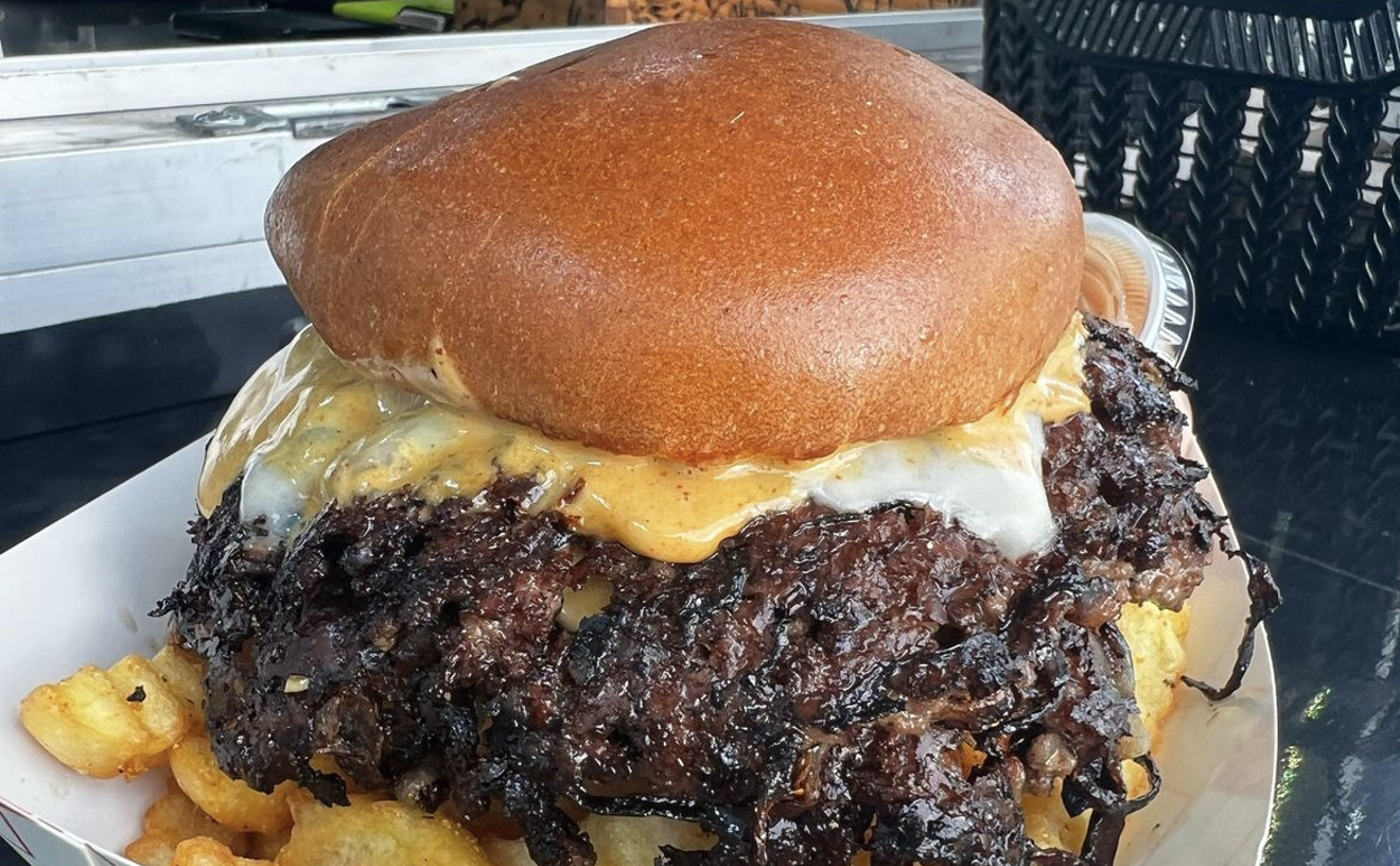 Broward’s Favorite Burger Food Truck to Open in Oakland Park