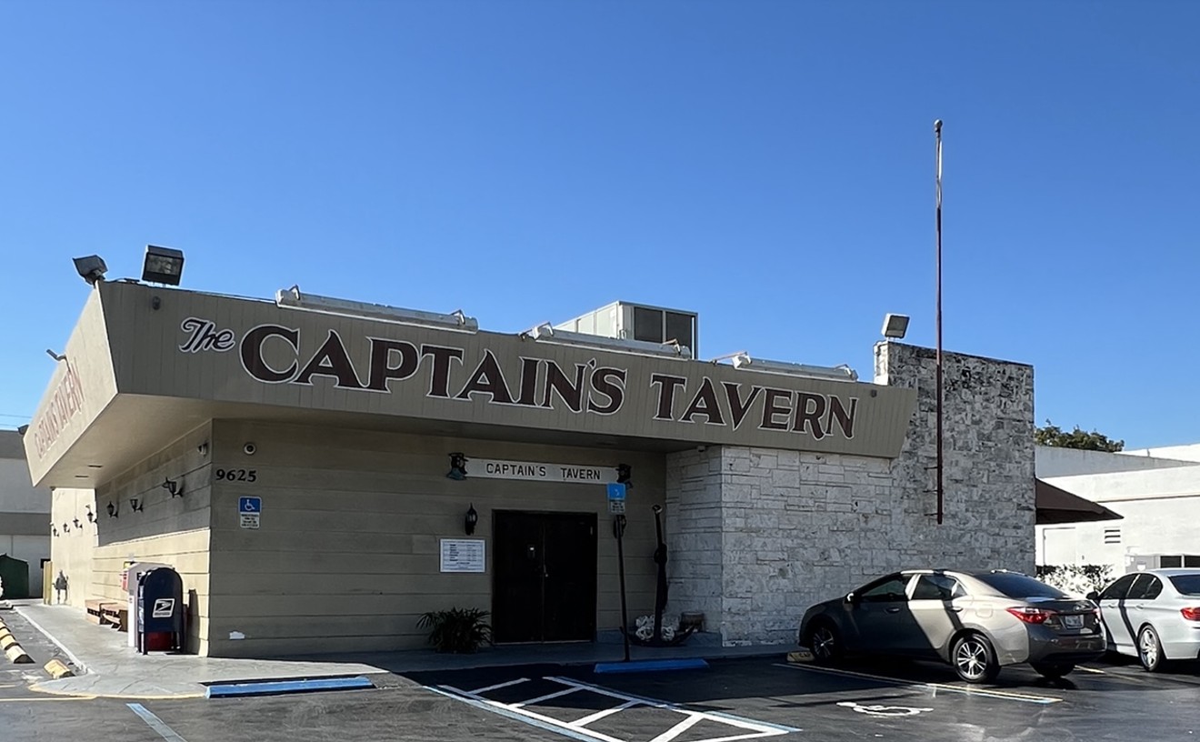 Captain's Tavern