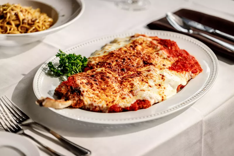 Image: chicken dish on plate