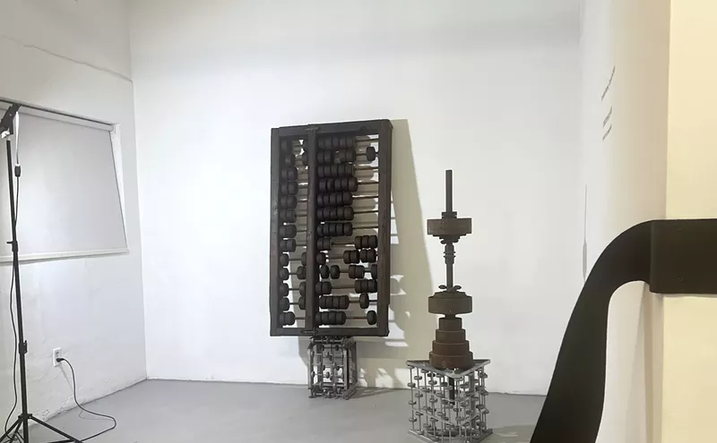 Image: Christopher Carter Bridges Old and New Practices at Edge Zones