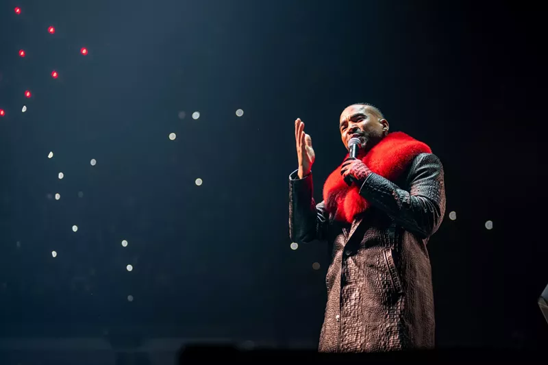 Image: Don Omar on stage at Kaseya Center in Miami