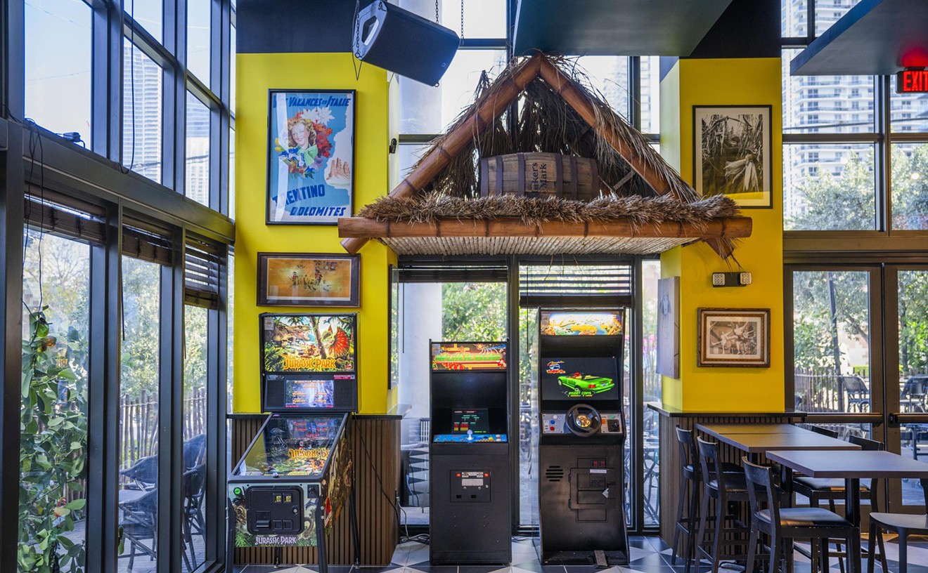 The Canvas Bar in Edgewater Opens with Arcade, Speakeasy