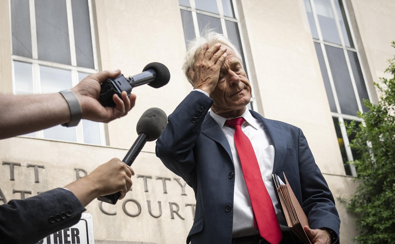 Ex-Trump Aide Peter Navarro Must Report to Miami Prison, SCOTUS Rules