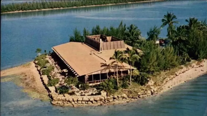 Image: The single-level look of Rusty Pelican in 1972