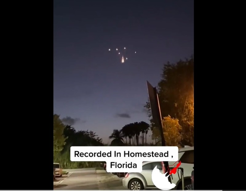 UFO discussion forum World War 3 posted video of lights descending over Homestead.