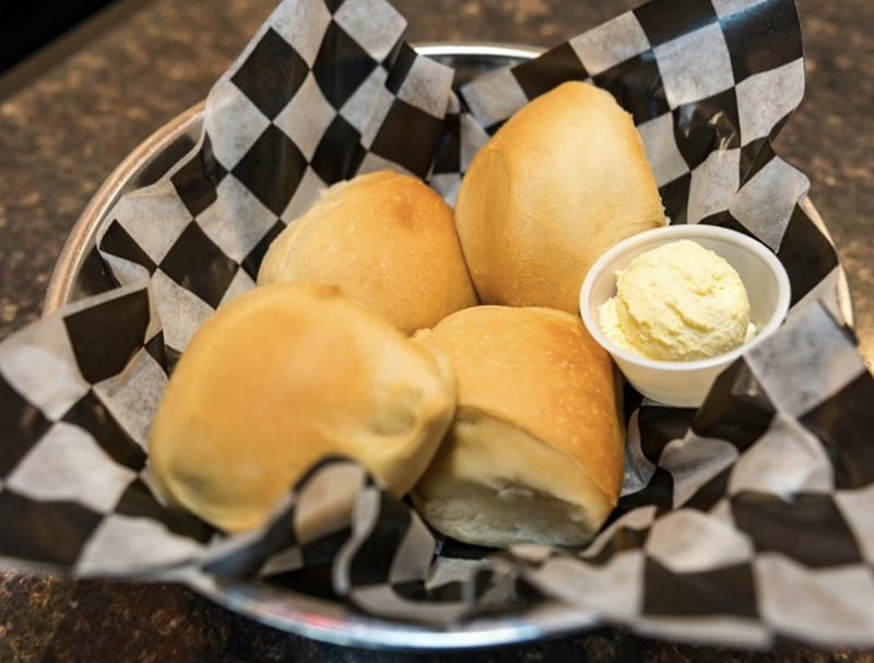 Image: dinner rolls in basket