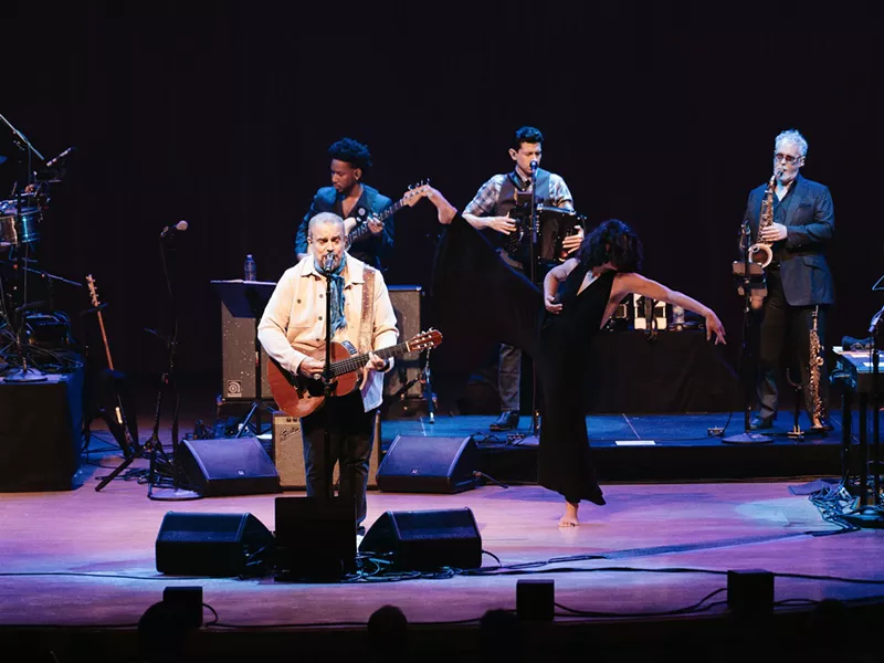 Image: photo of Raul Malo fronting his band the Mavericks at the Adrienne Arsht Center for the Performing Arts in Miami