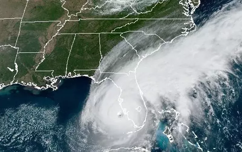 Image: Hurricane Ian comes ashore September 28, 2022.