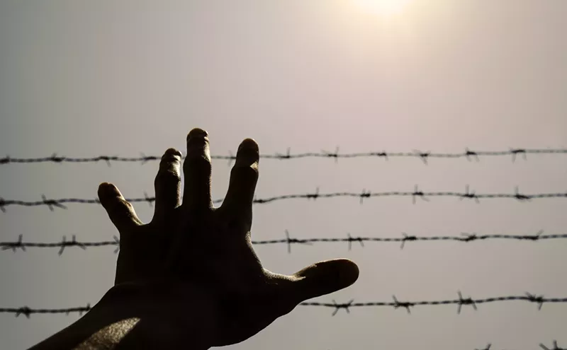 Image: Inside an Everglades Prison Without Air Conditioning