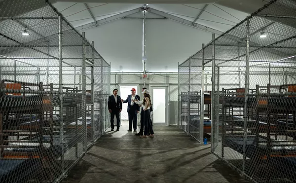 Image: Is Florida Quietly Removing Alligator Alcatraz Contracts from Public Database?