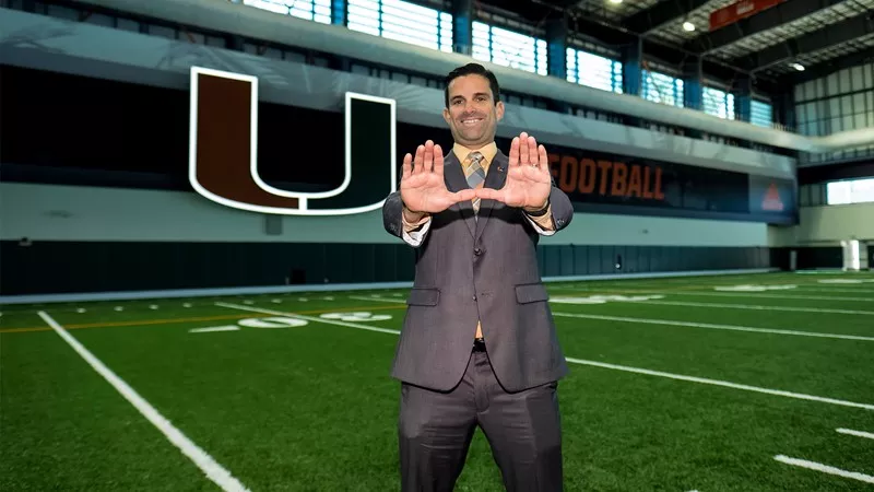 Image: Miami Hurricanes head coach Manny Diaz