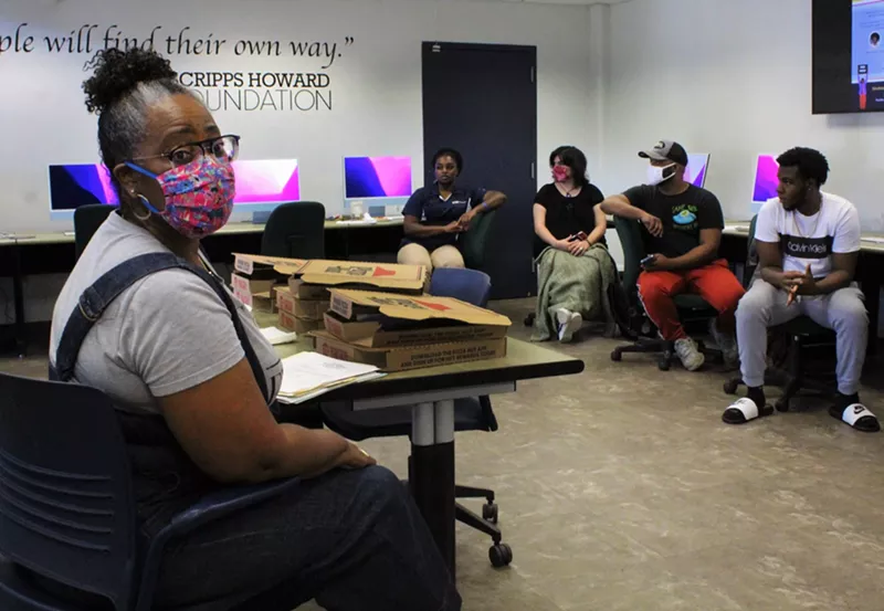 Image: Karla Kennedy leads FIU's first meeting of the National Association of Black Journalists (NABJ) on February 23, 2022.