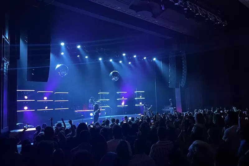 Image: On Sunday, Khruangbin took the stage at the Fillmore Miami Beach for the second night in a row.