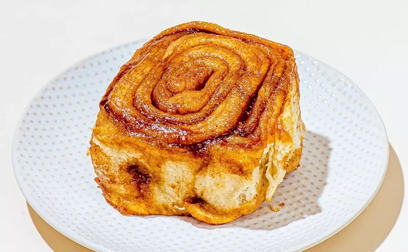 Image: Knaus Berry Farm Will Close for the Season in April: Here's How to Get Your Cinnamon Rolls Now