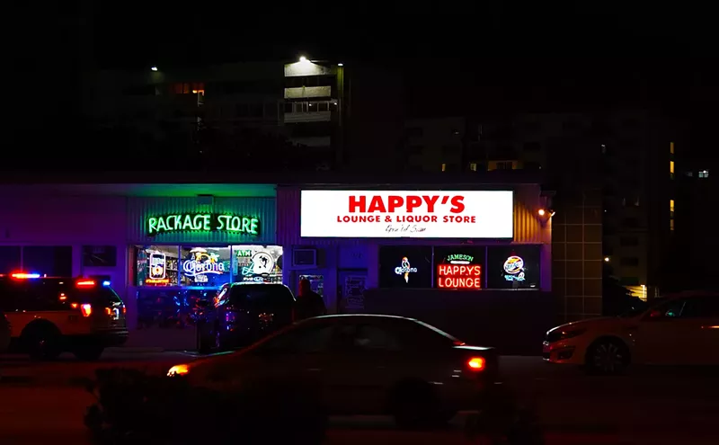 Image: Last Call: Development Uproots Happy's Stork Lounge