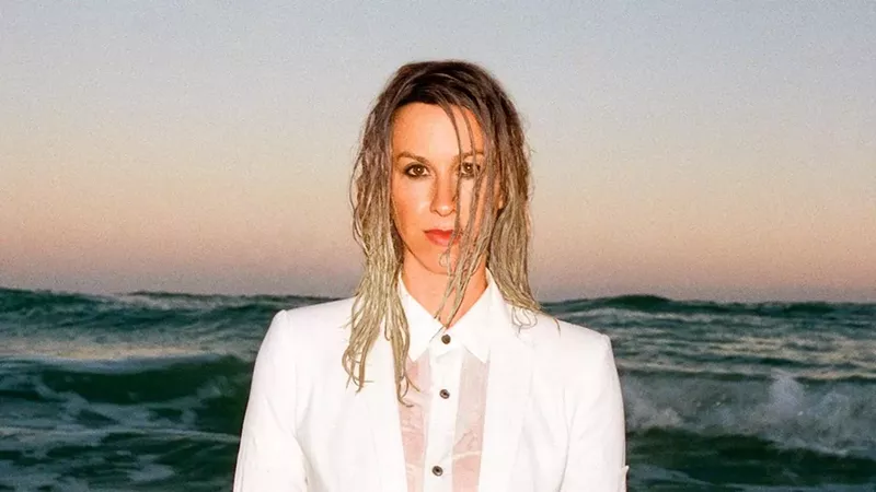 Image: Alanis Morissette will headline Miami Beach Live! on March 12.