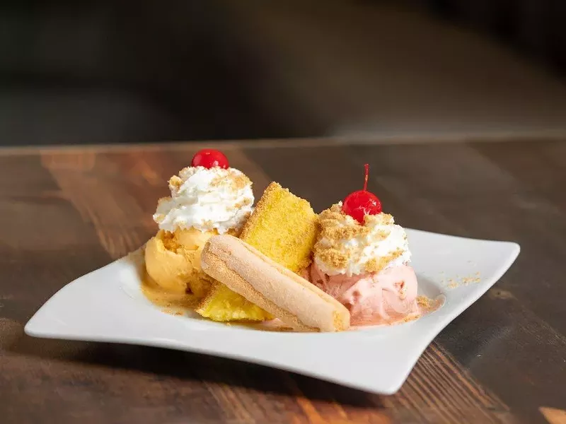 Image: The Pico Turquino is made of two scoops of any flavor of ice cream with panetela borracha.