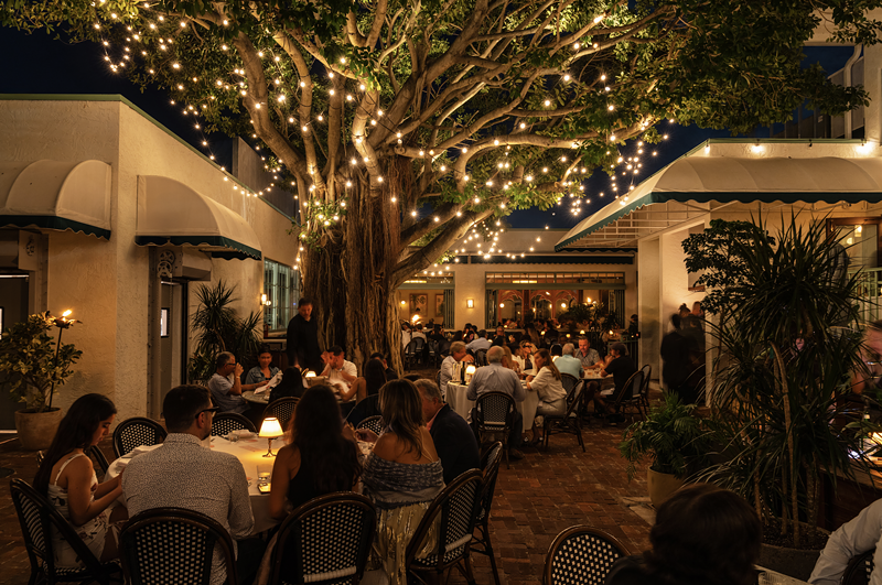 Image: New Miami steakhouse Sunny's has just landed in Food & Wine’s Top 15 U.S. Restaurants 2025 list for its steaks, pasta, outdoor dining, and vibes.