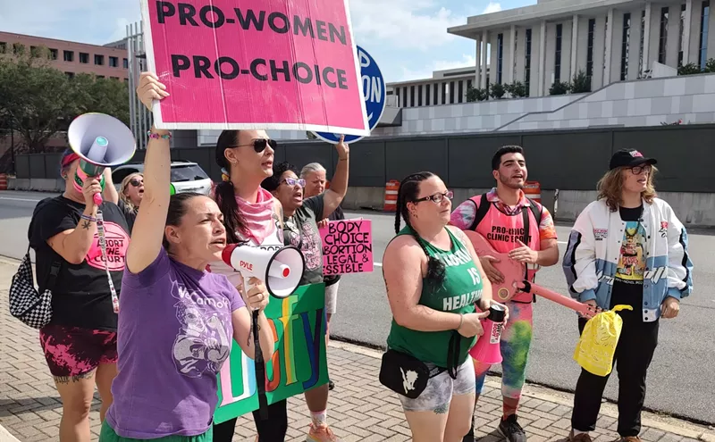Image: Survey: Many Florida Women Don't Understand the State's Abortion Laws