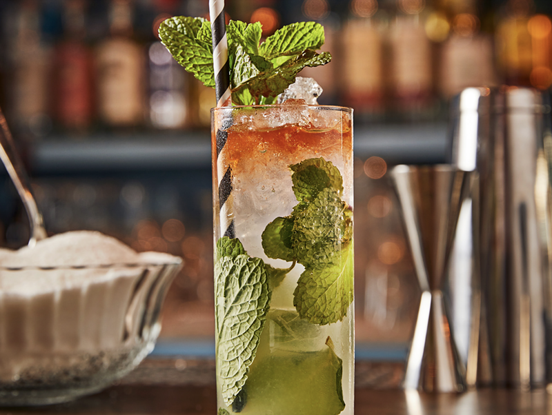 Image: a cocktail