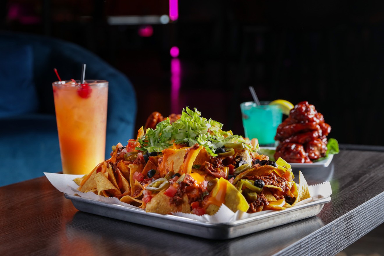 A new entertainment complex has opened in Kendall with an in-house restaurant serving up a menu of all-American eats.
