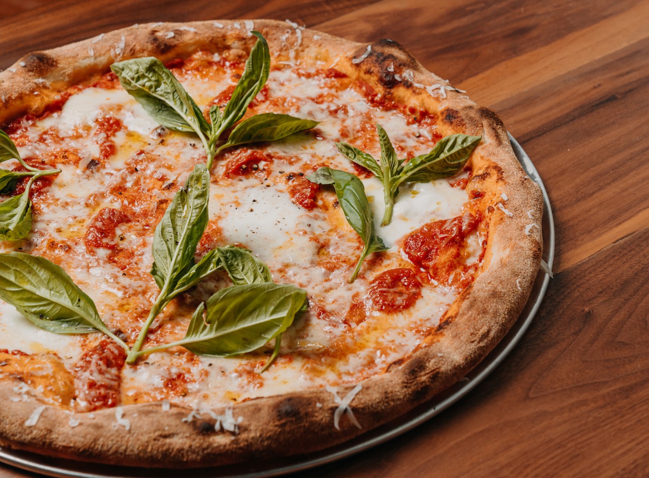 Editor Pizza is now open inside the Urbanica Fifth Hotel.