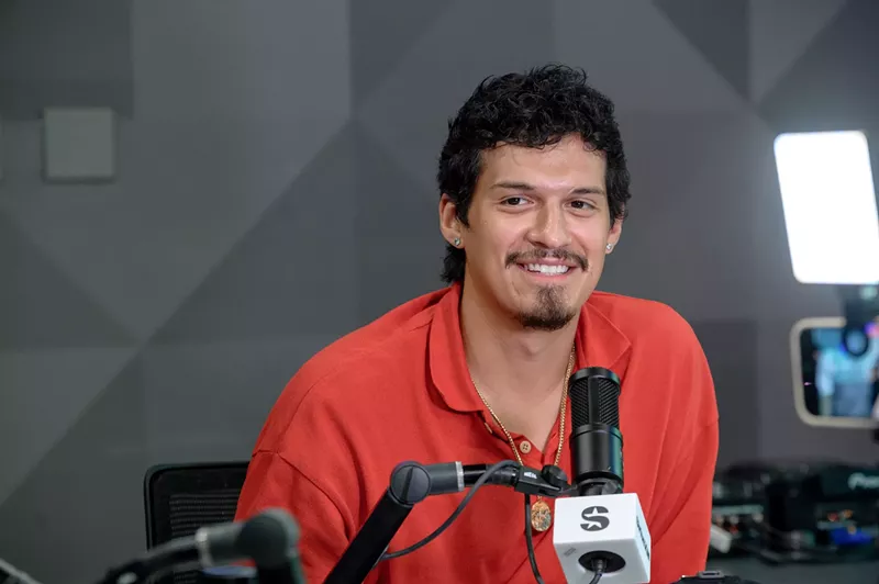 Image: Omar Apollo at SiriusXM Studios in Miami Beach