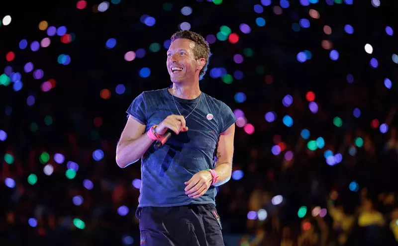 Image: Review: Coldplay Brought Unity to the Hard Rock Stadium