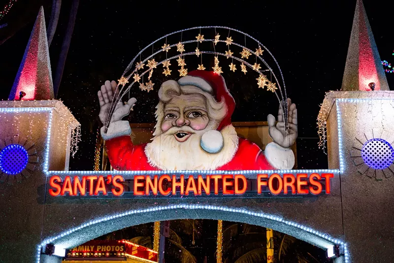 Image: santa and lights