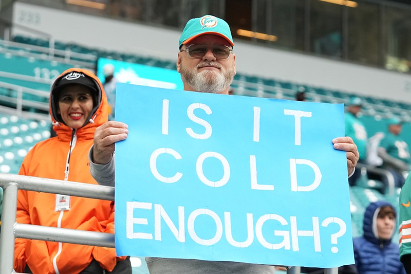 Dolphins lose 5th straight game and need help to make the playoffs