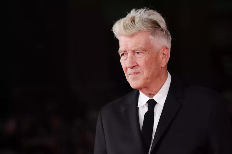 Image: Red carpet photo of director David Lynch in a suit and tie