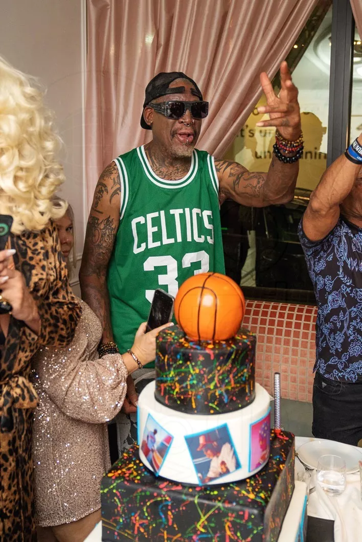 Dennis Rodman - RED EYE WORLD