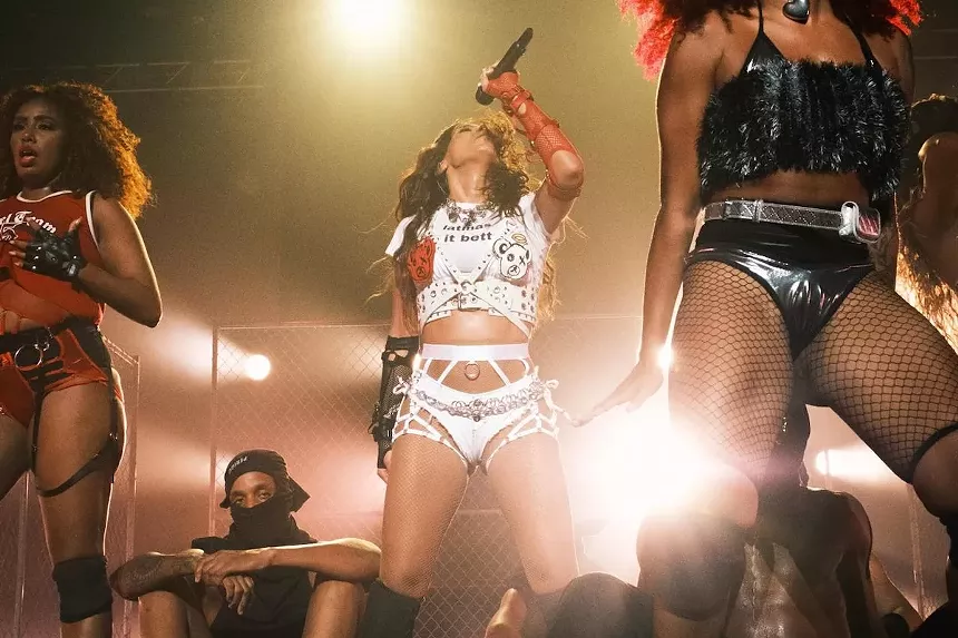 Anitta and her dancers on stage at the Fillmore Miami Beach
