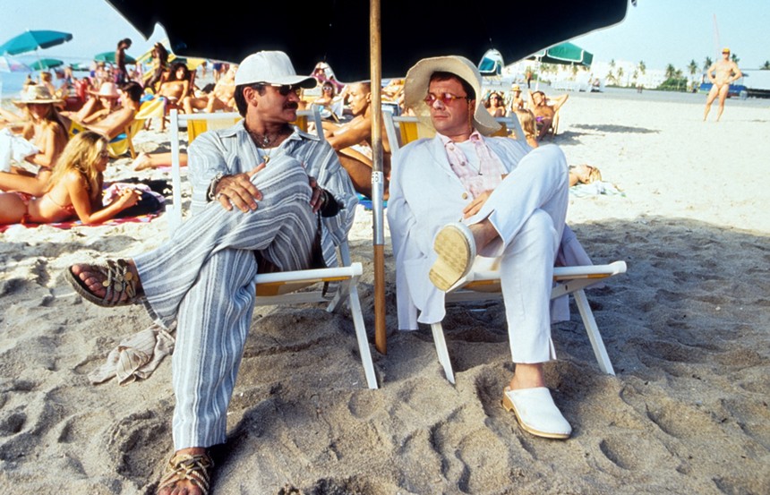 Still of Robin Williams and Nathan Lane in The Birdcage