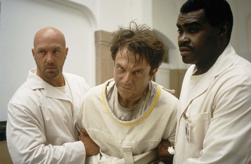 Still of Sam Neill in In the Mouth of Madness