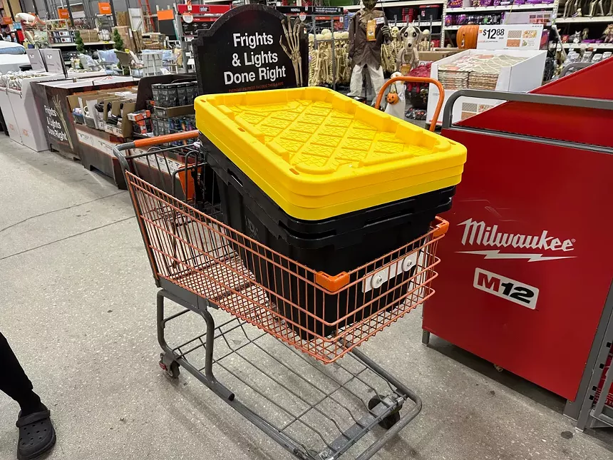 Tubs inside of a shopping cart