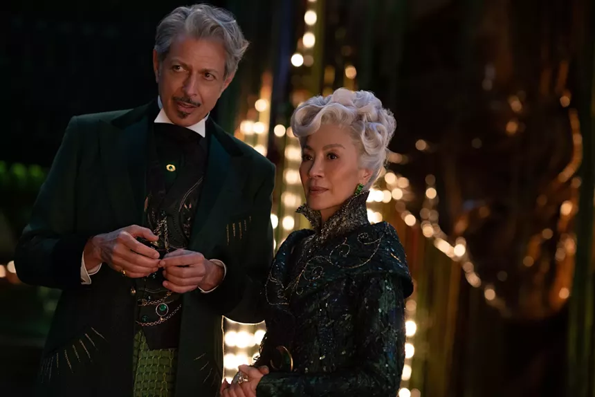 Still of Jeff Goldblum and Michelle Yeoh in Wicked