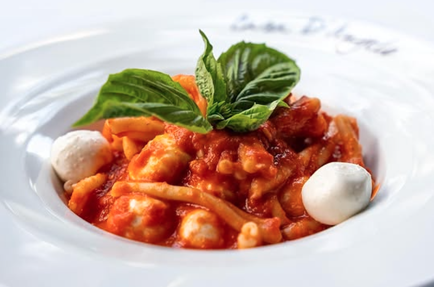 pasta with basil and mozzarella