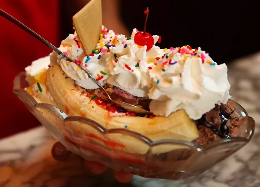 ice cream sundae