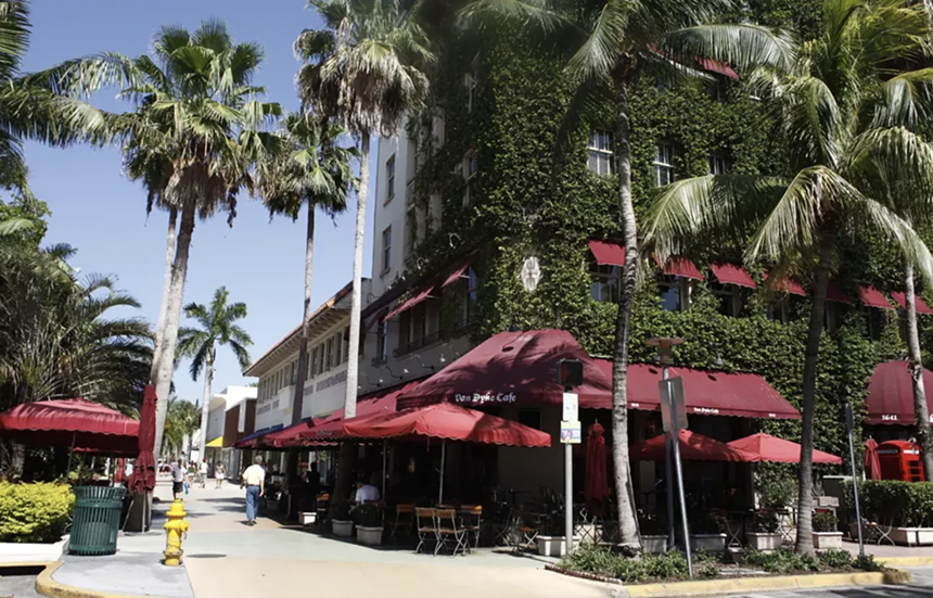 restaurant