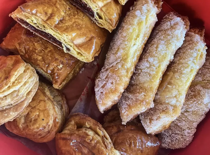 Pastelitos in a box